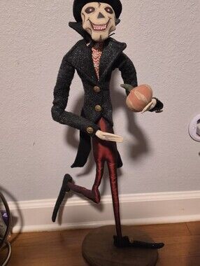 Joe Spencer Gathered Traditions Gallerie II Mr. Bones Shelf Art Doll